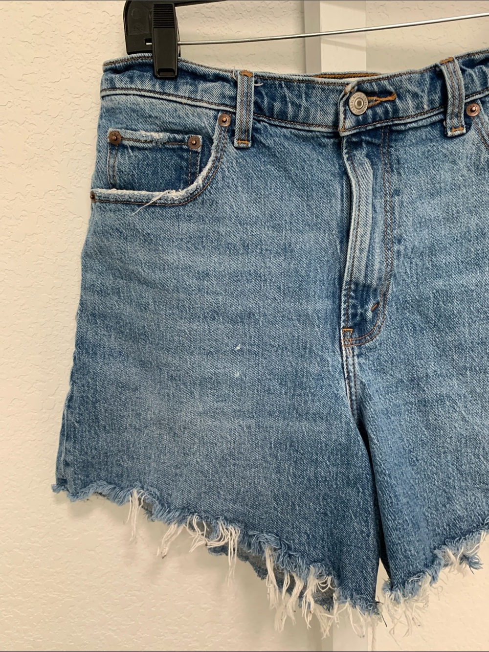 Abercrombie & Fitch High Rise Dad Denim Shorts - Picture 3 of 9